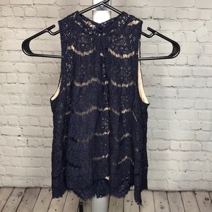 Women’s Small sleeveless dress top